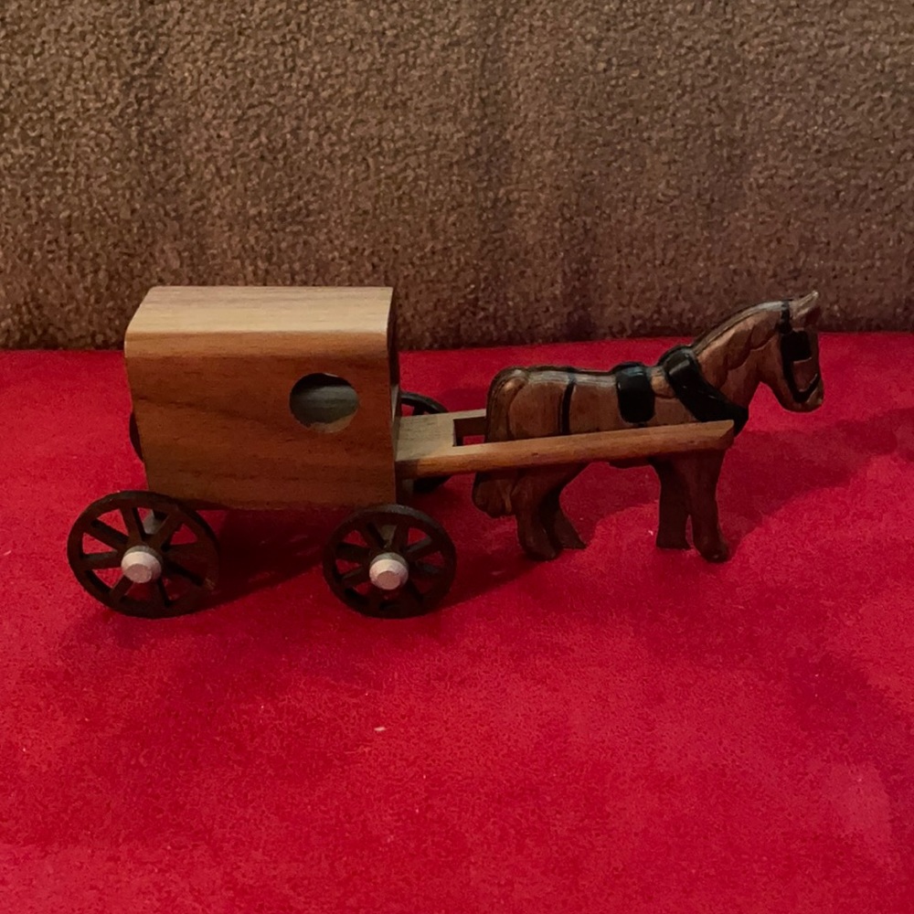 Vintage Amish Wood Horse Buggy!